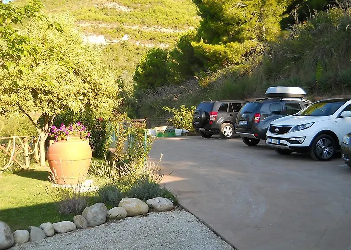 Silent Valley Bed & Breakfast 4*